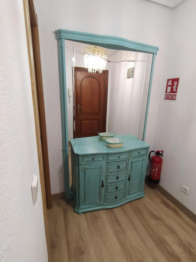 Apartamento De 120M2 Al Lado De Cabarceno Saron Kültér fotó