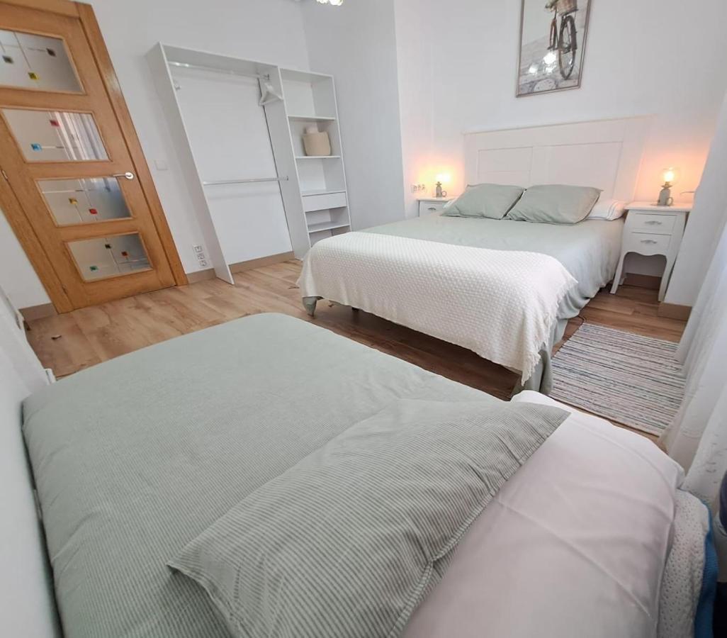 Apartamento De 120M2 Al Lado De Cabarceno Saron Kültér fotó