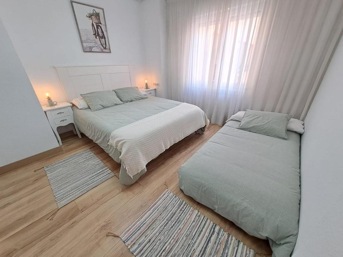 Apartamento De 120M2 Al Lado De Cabarceno Saron Kültér fotó